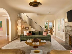 1982 N Normandie Avenue, Los Angeles CA 90027