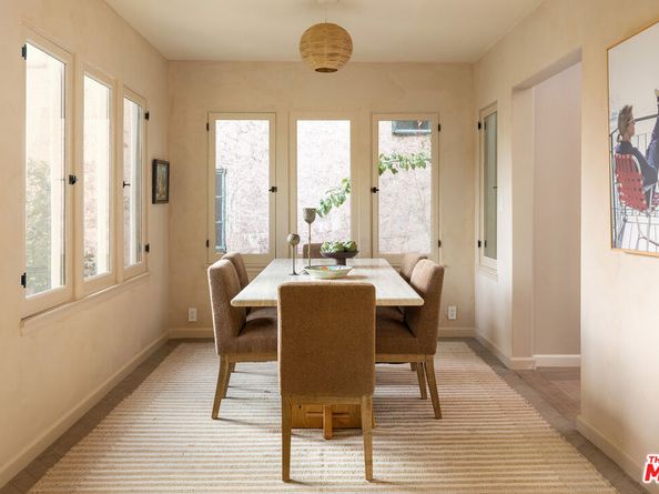 1982 N Normandie Avenue, Los Angeles CA 90027