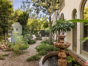 1982 N Normandie Avenue, Los Angeles CA 90027