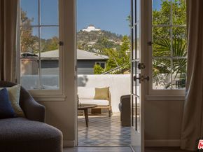 1982 N Normandie Avenue, Los Angeles CA 90027