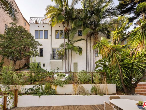 1982 N Normandie Avenue, Los Angeles CA 90027