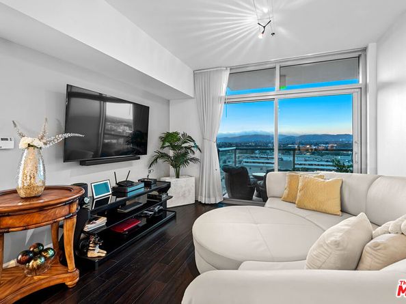 13700 Marina Pointe Drive 921, Marina Del Rey CA 90292