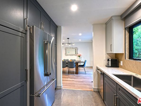 15204 Valley Vista Boulevard, Sherman Oaks CA 91403