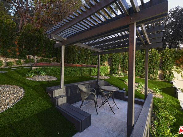 15204 Valley Vista Boulevard, Sherman Oaks CA 91403