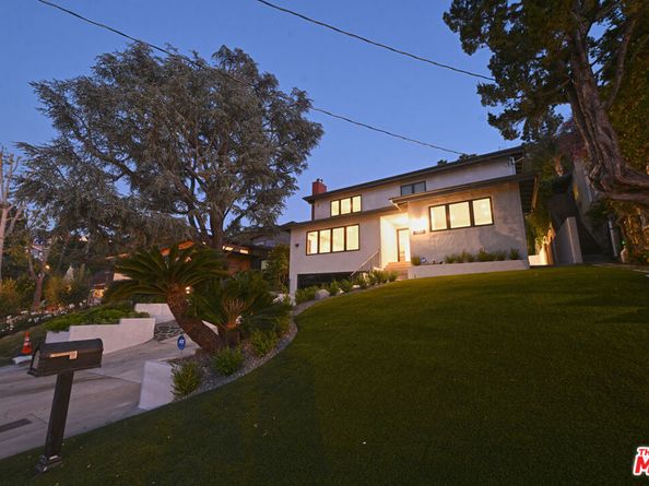 15204 Valley Vista Boulevard, Sherman Oaks CA 91403