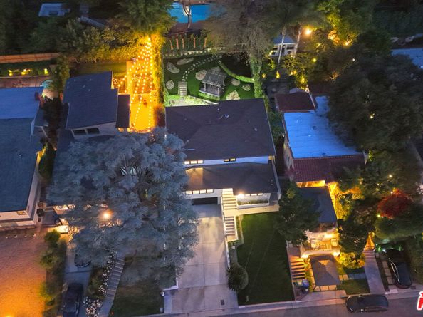 15204 Valley Vista Boulevard, Sherman Oaks CA 91403