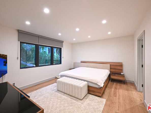 15204 Valley Vista Boulevard, Sherman Oaks CA 91403
