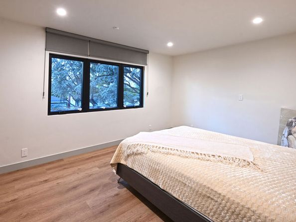 15204 Valley Vista Boulevard, Sherman Oaks CA 91403