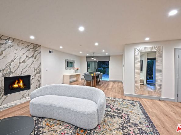 15204 Valley Vista Boulevard, Sherman Oaks CA 91403