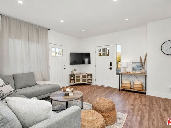 1837 N Brighton Street, Burbank CA 91506