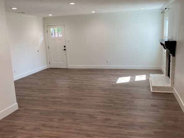 1837 N Brighton Street, Burbank CA 91506