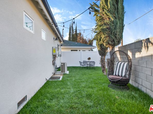 1837 N Brighton Street, Burbank CA 91506