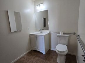 9004 S San Pedro Street, Los Angeles CA 90003