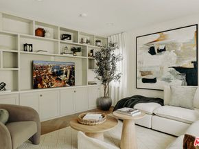 233 S Larchmont Boulevard, Los Angeles CA 90004