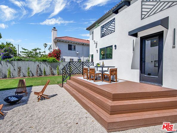 233 S Larchmont Boulevard, Los Angeles CA 90004