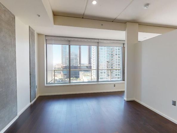 1155 S Grand Avenue 1108, Los Angeles CA 90015