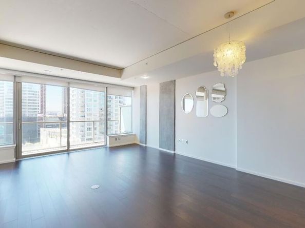 1155 S Grand Avenue 1108, Los Angeles CA 90015