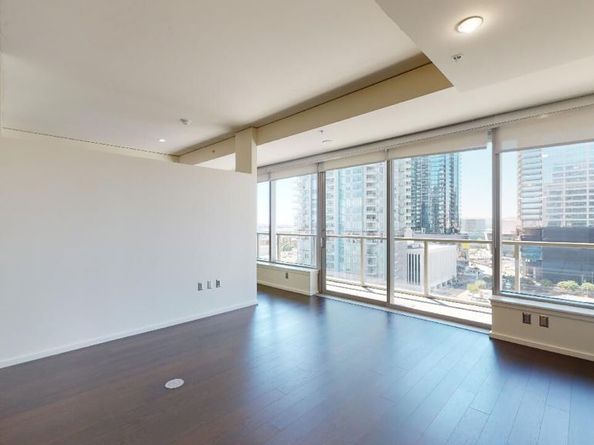 1155 S Grand Avenue 1108, Los Angeles CA 90015