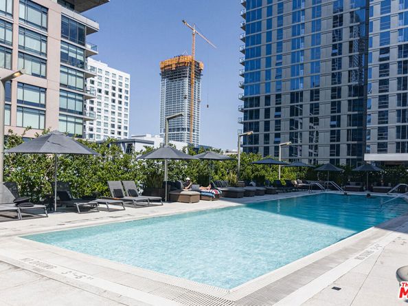 1155 S Grand Avenue 1108, Los Angeles CA 90015