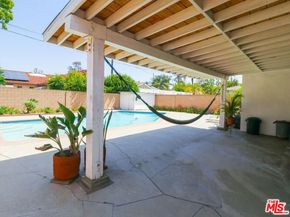 13127 Hartland Street, North Hollywood CA 91605
