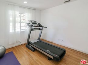13127 Hartland Street, North Hollywood CA 91605