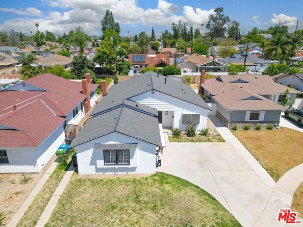 13127 Hartland Street, North Hollywood CA 91605