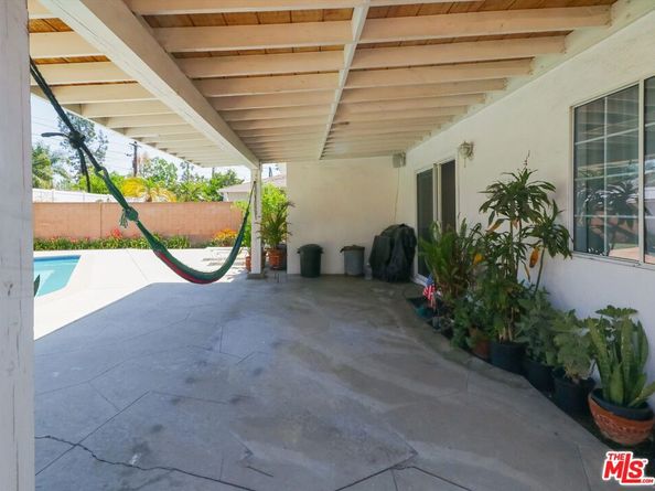13127 Hartland Street, North Hollywood CA 91605