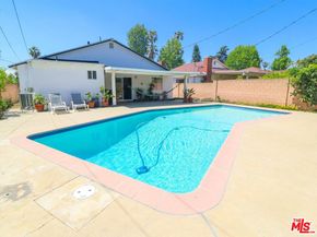 13127 Hartland Street, North Hollywood CA 91605