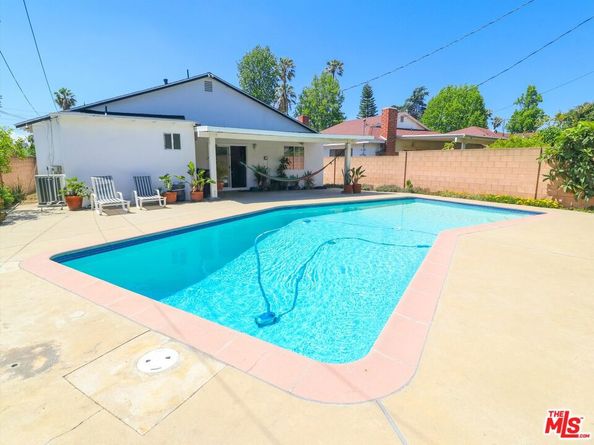 13127 Hartland Street, North Hollywood CA 91605