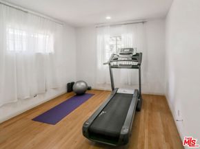 13127 Hartland Street, North Hollywood CA 91605