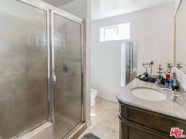 13127 Hartland Street, North Hollywood CA 91605
