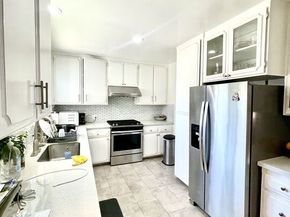 13127 Hartland Street, North Hollywood CA 91605