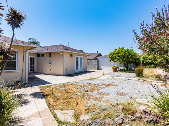 8536 Mcconnell Avenue, Los Angeles CA 90045