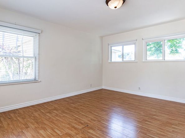 8536 Mcconnell Avenue, Los Angeles CA 90045