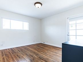 8536 Mcconnell Avenue, Los Angeles CA 90045