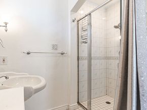 8536 Mcconnell Avenue, Los Angeles CA 90045