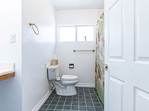 8536 Mcconnell Avenue, Los Angeles CA 90045