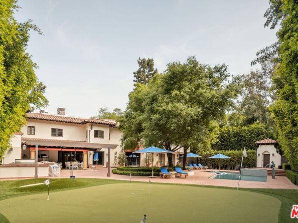 4009 Valley Meadow Road, Encino CA 91436