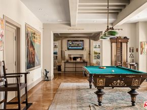 4009 Valley Meadow Road, Encino CA 91436