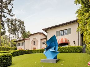 4009 Valley Meadow Road, Encino CA 91436