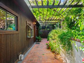 21550 Summit Trail, Topanga CA 90290