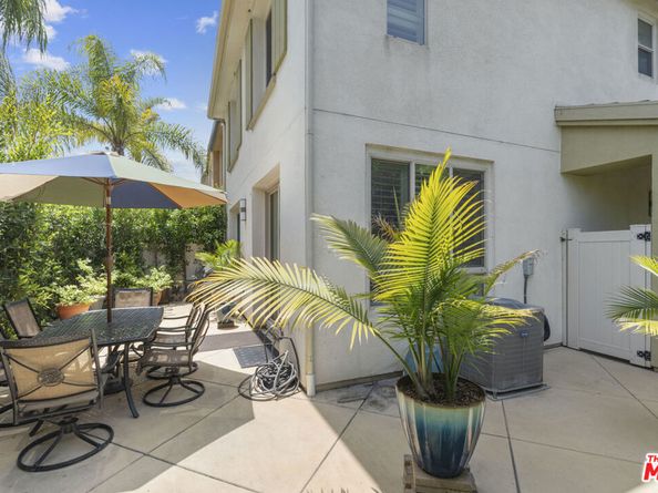 12000 Jackson Square Court, Hawthorne CA 90250