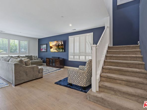 12000 Jackson Square Court, Hawthorne CA 90250
