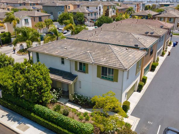 12000 Jackson Square Court, Hawthorne CA 90250