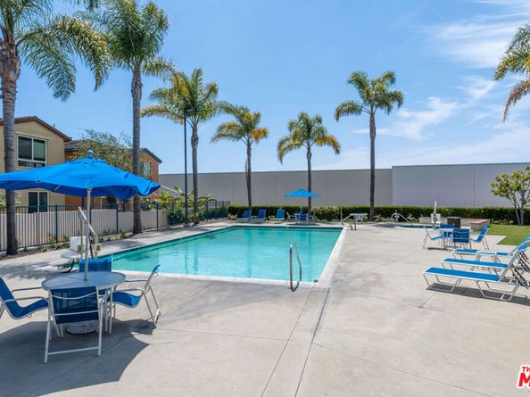 12000 Jackson Square Court, Hawthorne CA 90250