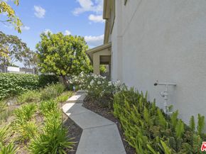 12000 Jackson Square Court, Hawthorne CA 90250