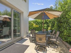 12000 Jackson Square Court, Hawthorne CA 90250