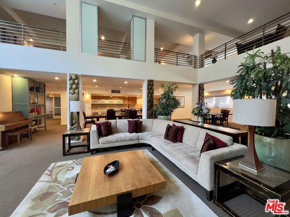 267 S San Pedro Street 221, Los Angeles CA 90012