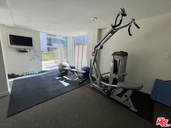 267 S San Pedro Street 221, Los Angeles CA 90012