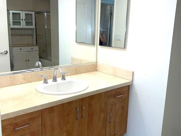 267 S San Pedro Street 221, Los Angeles CA 90012